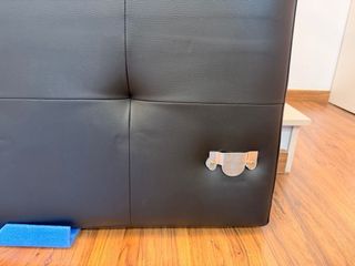Cabezal polipiel negro capitoné, para cama de 150