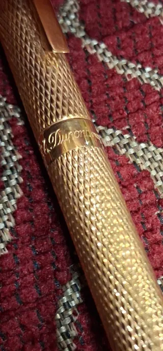 Bolígrafo S.T. Dupont Paris Dorado