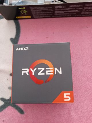 Placa Base GIGABYTE GA-AX370 +AMD Ryzen 5 1600X