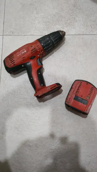 Taladro Hilti SFH 14-A sin cargador.para restaurar