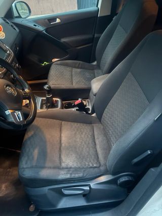 Volkswagen Tiguan 2012