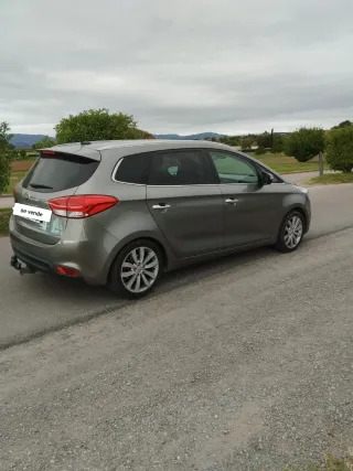 KIA Carens 2014