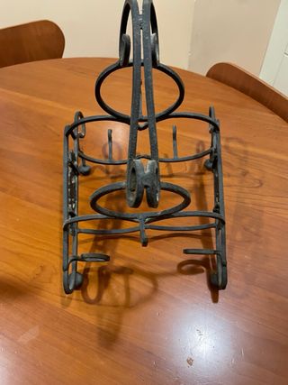 Soporte para vino de hierro forjado