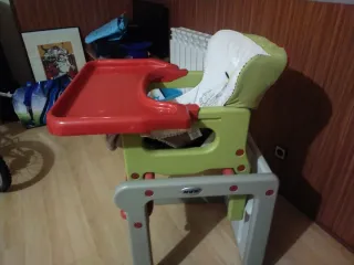 Trona infantil para comer