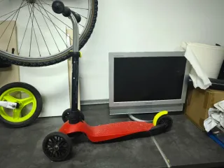 Patinete 3 Ruedas Rojo y Negro