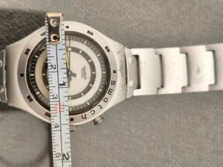 Reloj suizo Swatch Irony