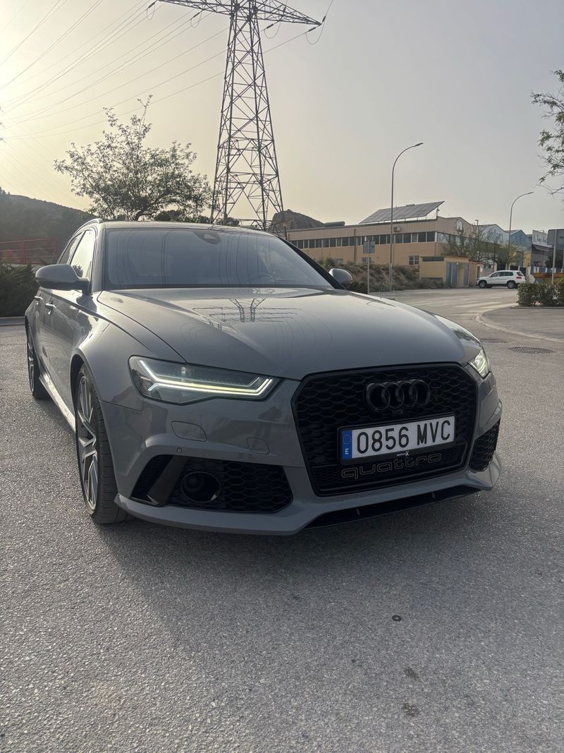 Audi RS6 2017 - foto 1