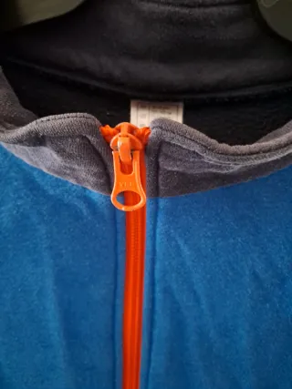 Chaqueta deportiva Decathlon azul
