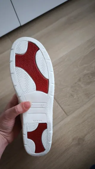 Zapatos de trabajo blancos