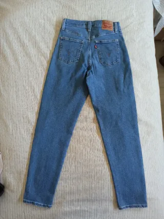 Pantalón vaquero Levis azul
