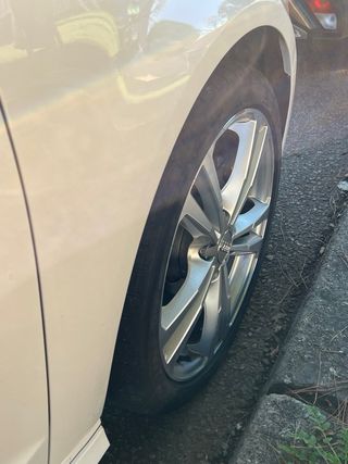 Llantas Audi S3 8V con neumáticos