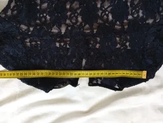 Vestito nero in pizzo