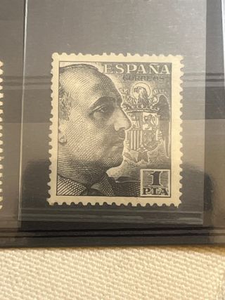 España Franco  8 sellos Nuevos con goma