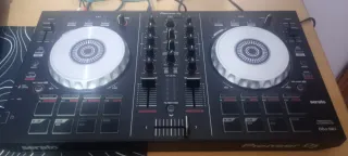 Controladora DJ Pioneer DDJ SB2