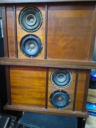 Altavoces Miniwatt Vintage Madera