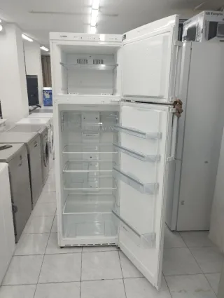 NEVERA MARCA BOSCH 1.85+60 cm