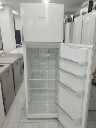 NEVERA MARCA BOSCH 1.85+60 cm