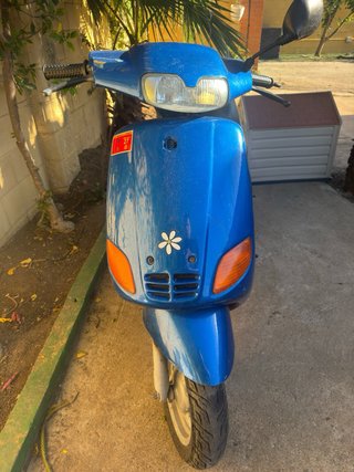 Piaggio Zip MY Scooter