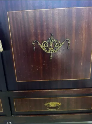 Cómoda vintage madera y metal