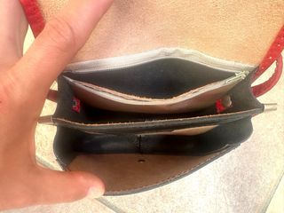 Mini borsa in pelle nera e rossa