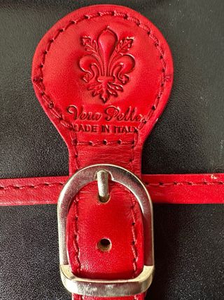 Mini borsa in pelle nera e rossa