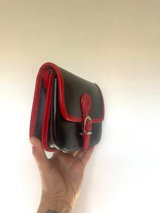 Mini borsa in pelle nera e rossa