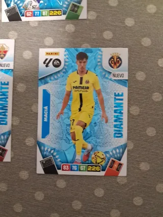 Cards o Cromos Adrenalyn XL