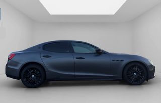 Maserati Ghibli SQ4 411cv
