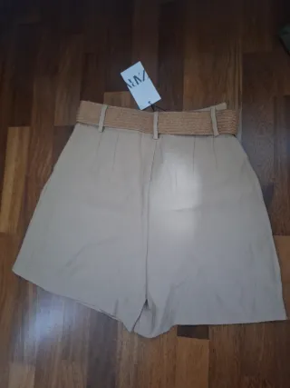 Pantalón corto Zara beige T XS nuevo