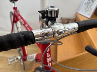 Bicicleta Olmo Roja y Blanca