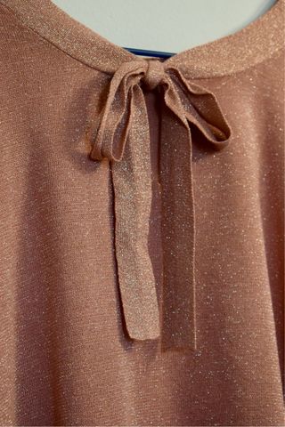 Jersey rosa salmón brillante lazo espalda