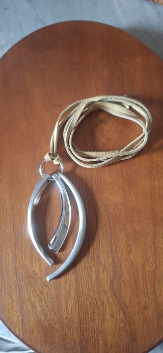 Collana con ciondolo imitazione "Breil"