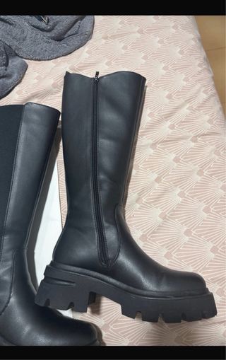 Botas altas negras