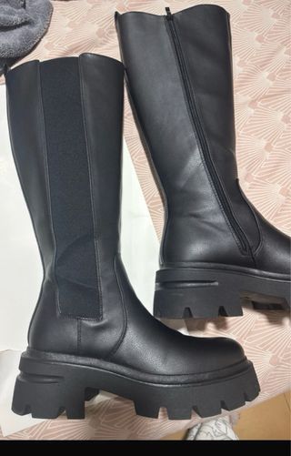 Botas altas negras