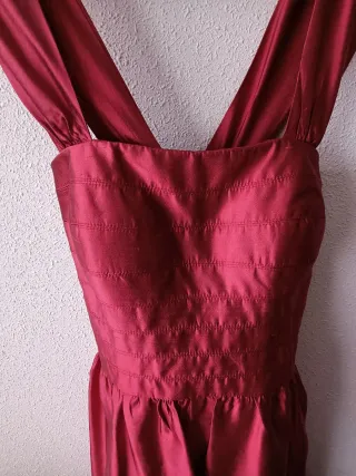Vestido seda Cabotine. Color rojo fresa