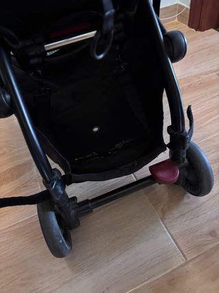 Carrito YOYO niño negro