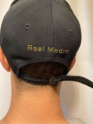 Gorra Real Madrid Negra y Dorada