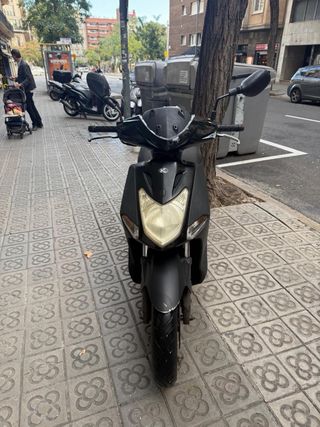 Moto 125cc Scooter Automática Negra