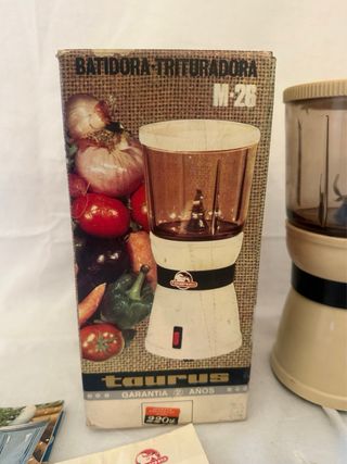Batidora Trituradora Taurus M-26 Vintage