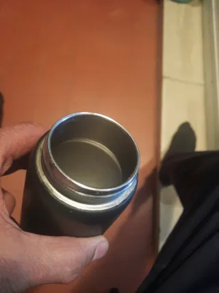 Termo de acero negro