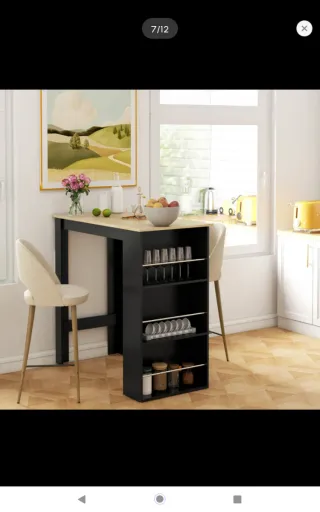 Mesa de cocina alta con estantes