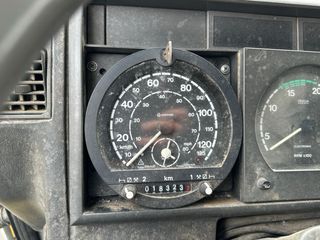 Camión basculante Iveco