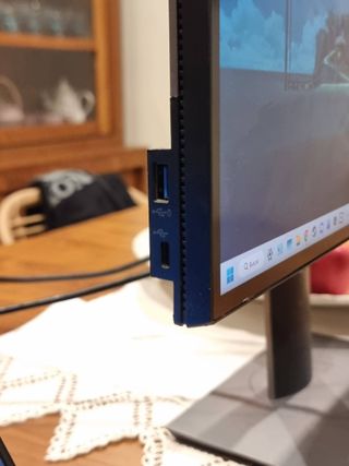 Monitor Dell UltraSharp U2720Q 4K da 27 pollici