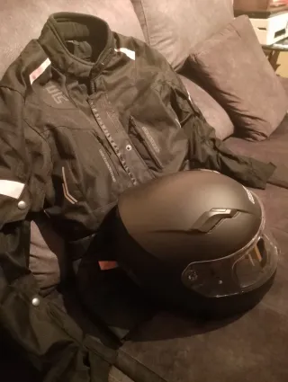 Chaqueta y Casco Moto Mujer Talla M