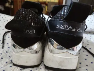 Zapatillas cuña Sixtyseven Talla 40