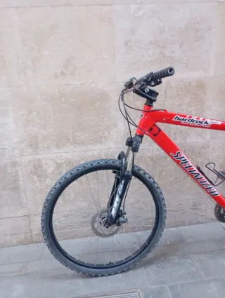Bicicleta de montañaSpecialized Hardrock Sport MTB