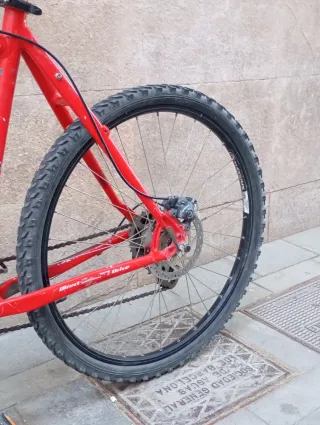 Bicicleta de montañaSpecialized Hardrock Sport MTB