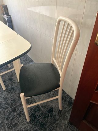 Mesa de comedor extensible blanca