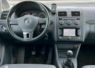 Volkswagen Touran 2013