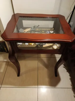 Mueble expositor vintage madera y cristal